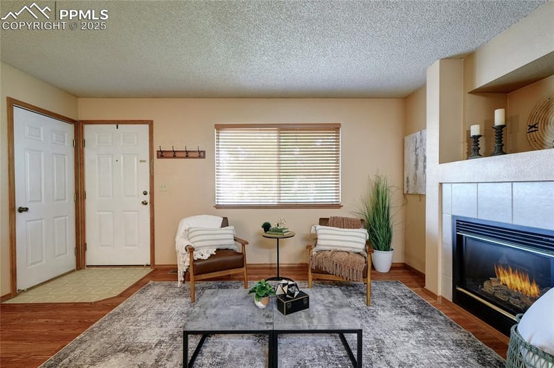 1107 Grinde Dr, Fountain, CO 80817