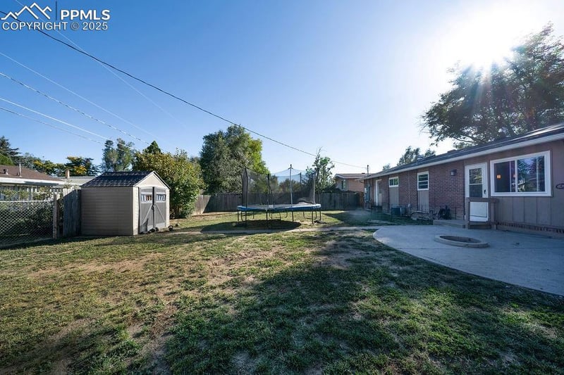 111 Dartmouth St, Colorado Springs, CO 80911