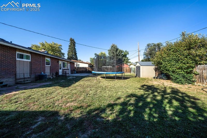 111 Dartmouth St, Colorado Springs, CO 80911