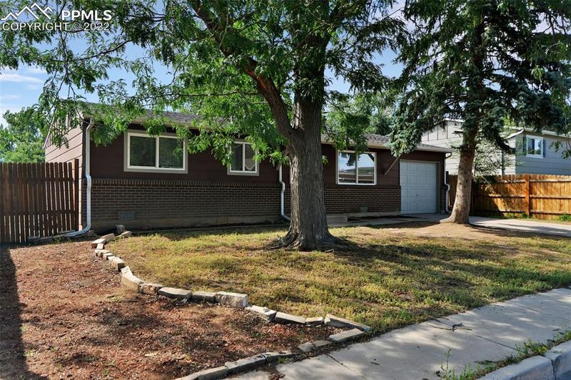 111 Elm St, Fountain, CO 80817