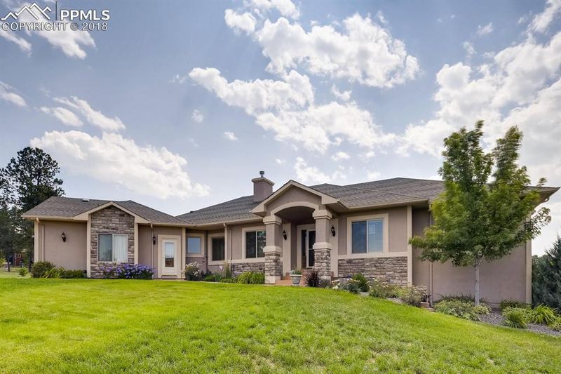 1110 E Trumpeters Ct, Monument, CO 80132