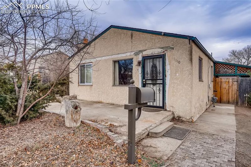 1110 S Vrain St, Denver, CO 80219
