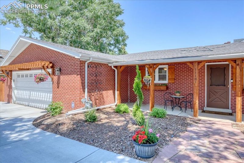 11101 E Asbury Ave, Aurora, CO 80014