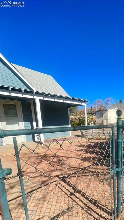 1111 E River St, Pueblo, CO 81001