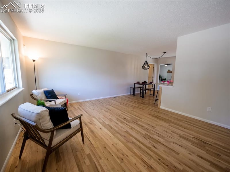 1111 Yosemite Dr, Colorado Springs, CO 80910