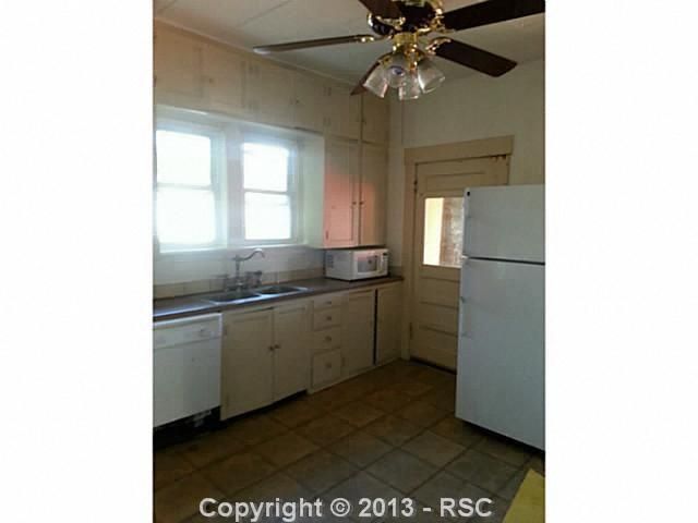 1112 Arcadia St, Colorado Springs, CO 80904