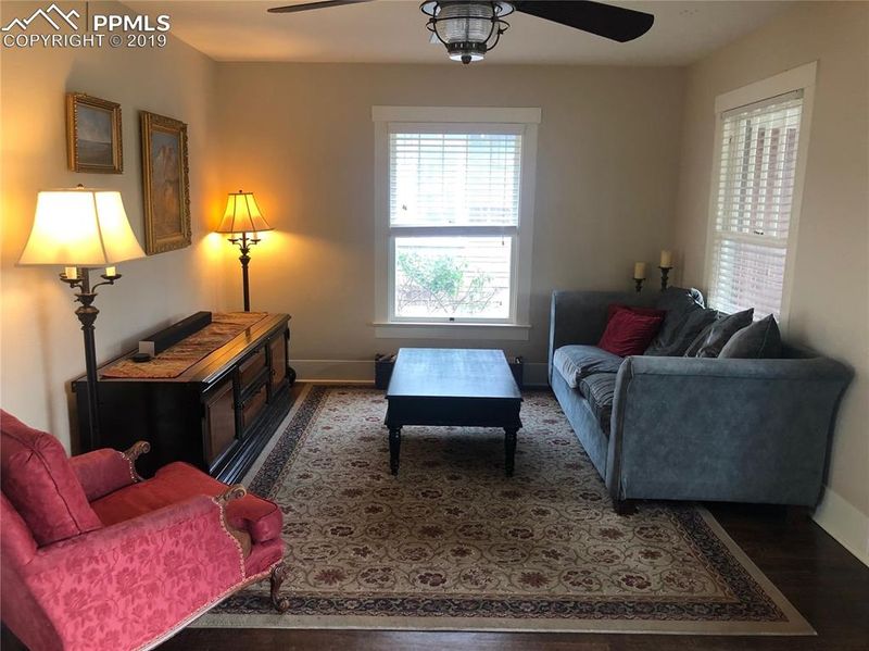 1112 Custer Ave, Colorado Springs, CO 80903