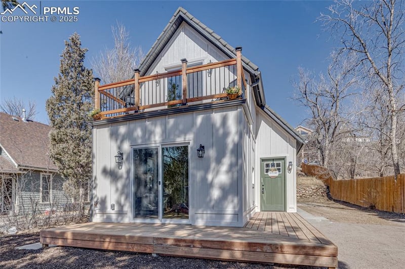 1112 Kiowa St, Colorado Springs, CO 80904