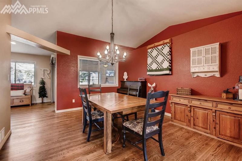 11135 Allendale Dr, Peyton, CO 80831