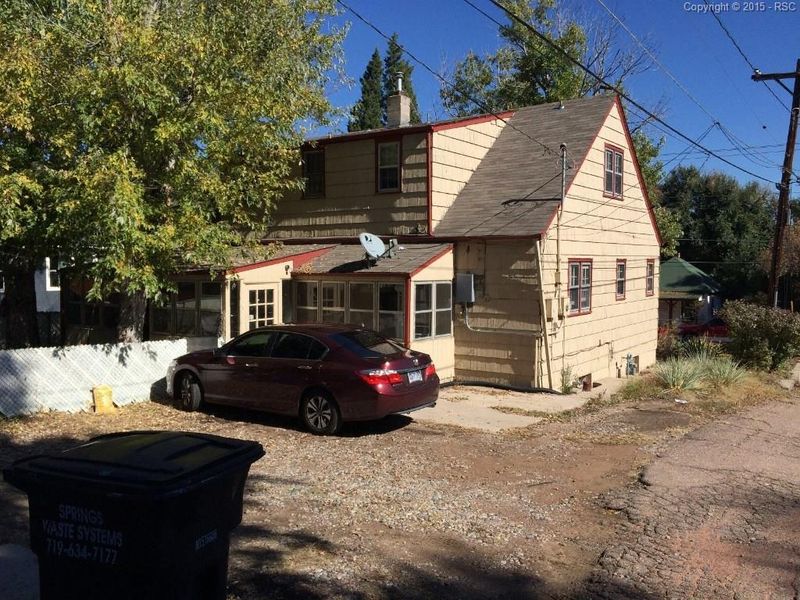 1114 N Walnut St, Colorado Springs, CO 80905
