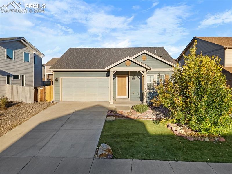 11140 Falling Star Rd, Fountain, CO 80817