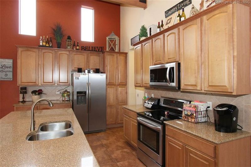 11145 Prairie Walk Ter, Peyton, CO 80831