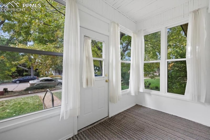 1115 Custer Ave, Colorado Springs, CO 80903