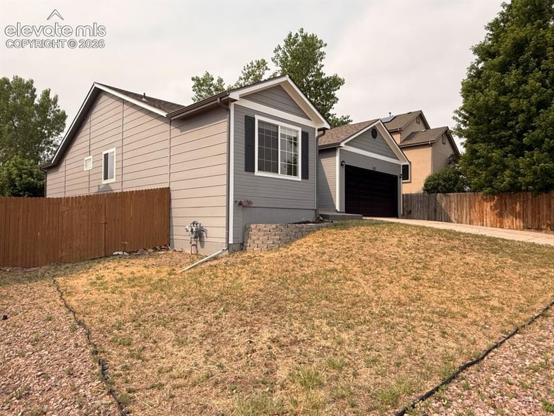 1115 Legend Oak Dr, Fountain, CO 80817