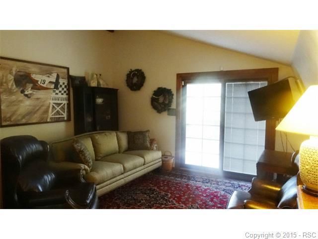 11150 Hondo Ave, Green Mountain Falls, CO 80819