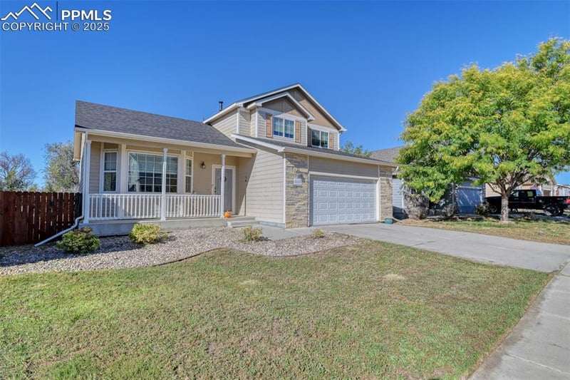 11155 Falling Star Rd, Fountain, CO 80817