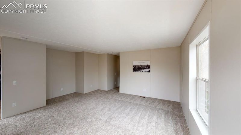 1117 Forest Rd, Colorado Springs, CO 80906
