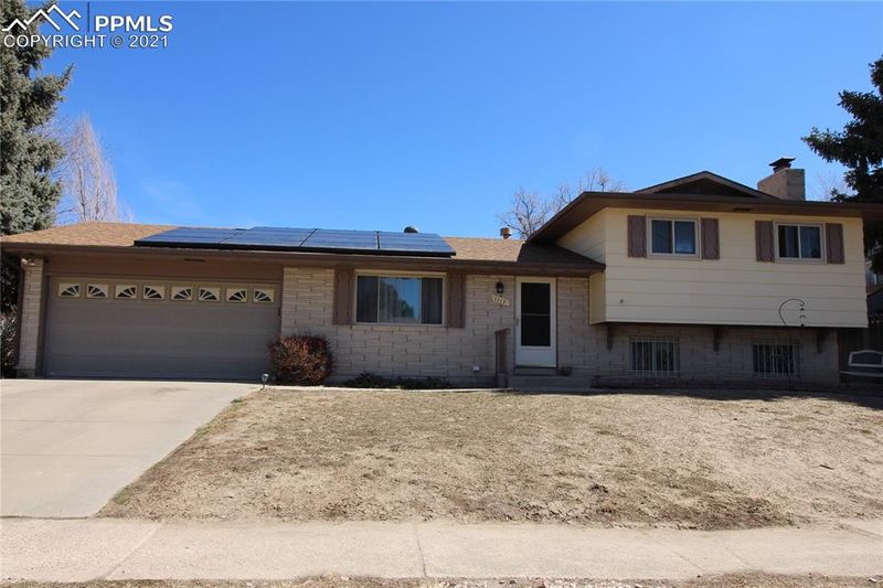 1117 Moffat Cir, Colorado Springs, CO 80915