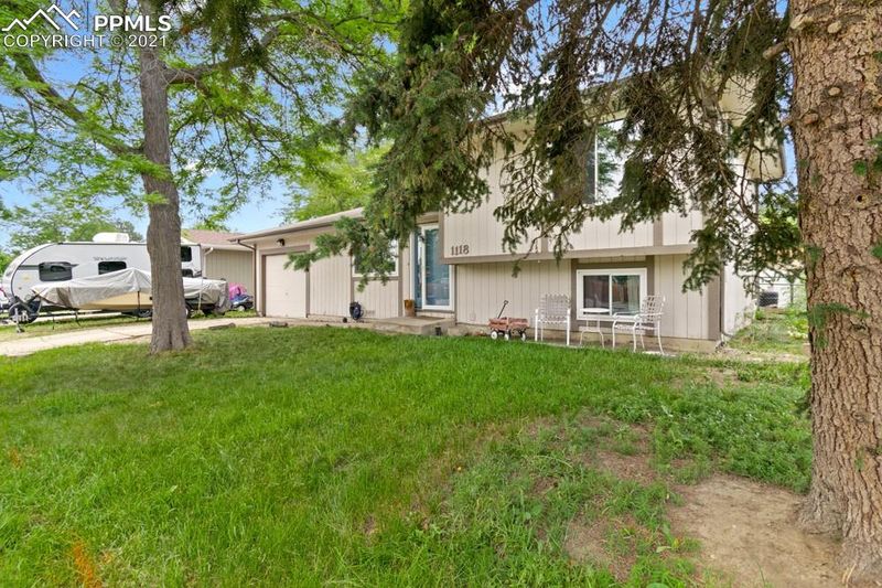 1118 22nd St, Loveland, CO 85037