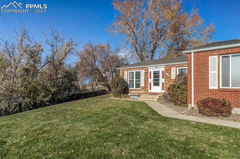 1118 Cree Dr, Colorado Springs, CO 80915