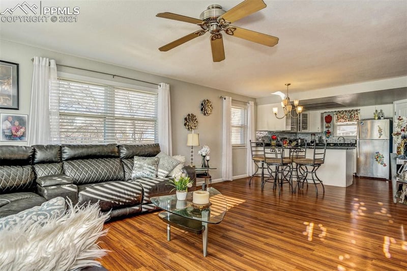 1118 Cree Dr, Colorado Springs, CO 80915