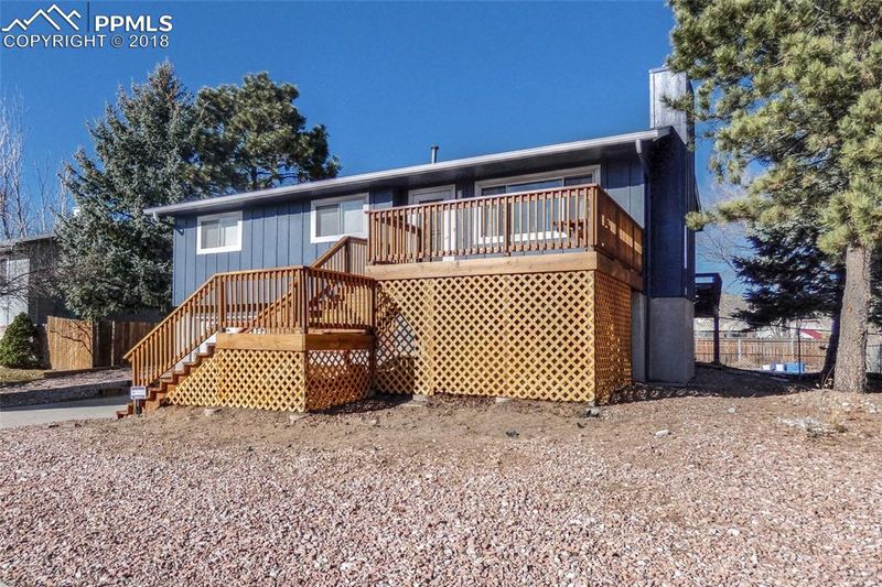 1118 Tulip Pl, Colorado Springs, CO 80907