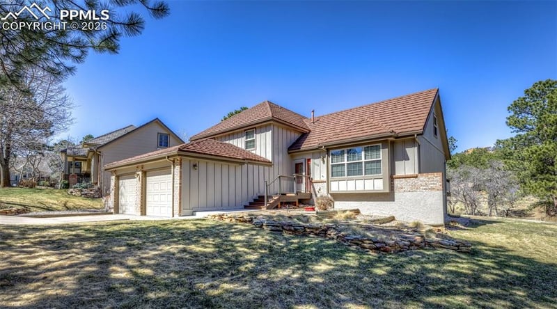 1118 War Eagle Ct, Colorado Springs, CO 80919