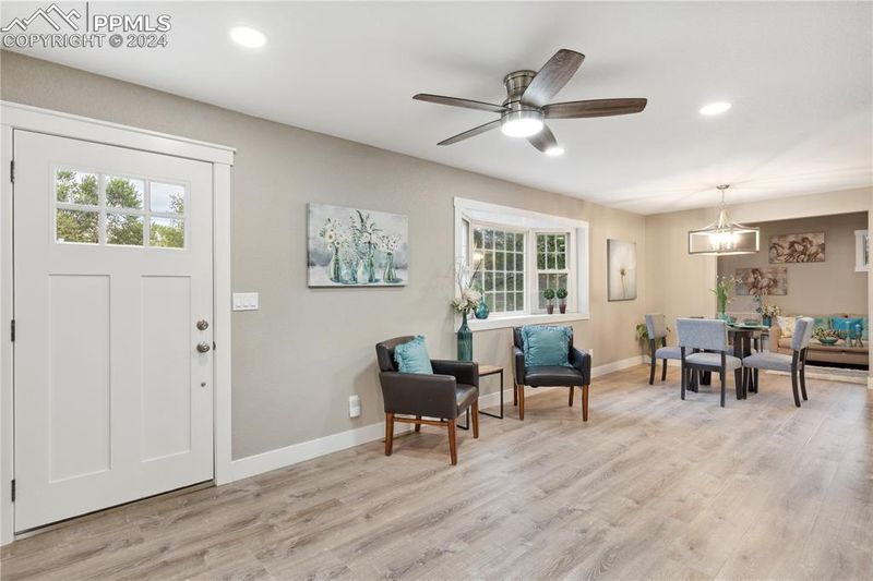 1119 Maxwell St, Colorado Springs, CO 80906