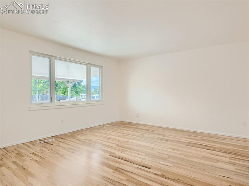 1119 Server Dr, Colorado Springs, CO 80910