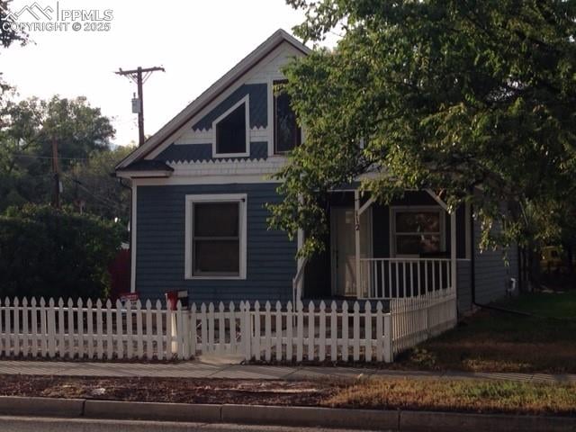 112 30th St, Colorado Springs, CO 80904