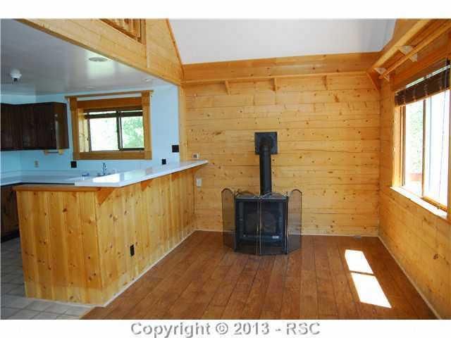 112 Blue Spruce Rd, Divide, CO 80814