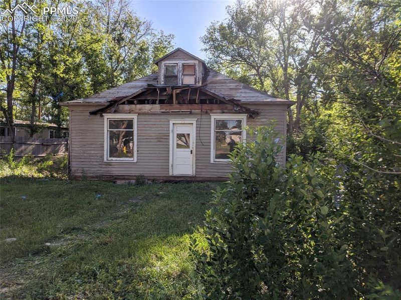 112 S Cedar St, Ramah, CO 80832