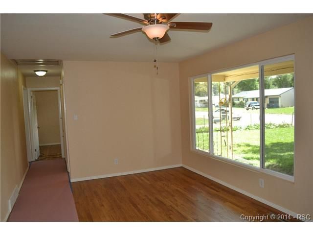 112 Doris Dr, Colorado Springs, CO 80911