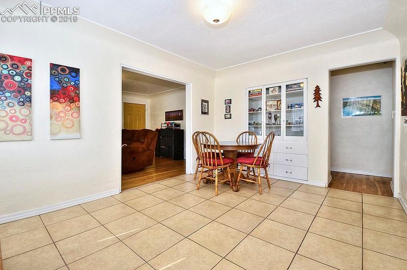 1120 E High St, Colorado Springs, CO 80903