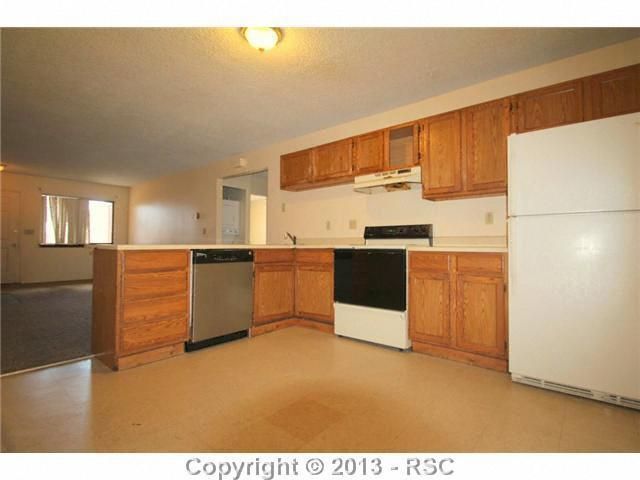 1120 Mazatlan Cir, Colorado Springs, CO 80910