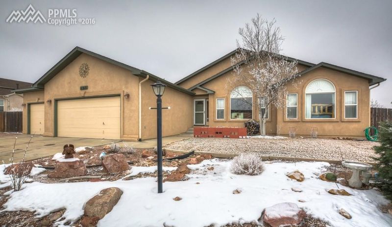 11215 Tottenham Ct, Peyton, CO 80831