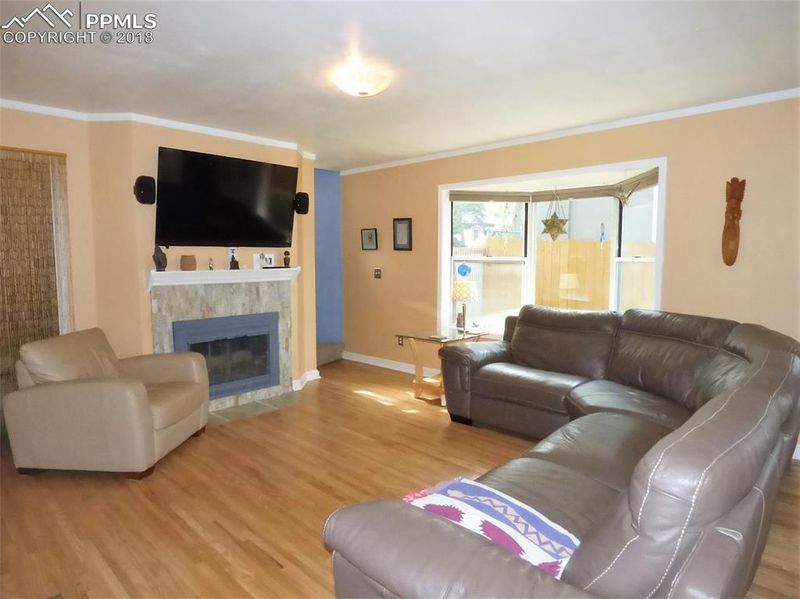 1122 N Arcadia St, Colorado Springs, CO 80903