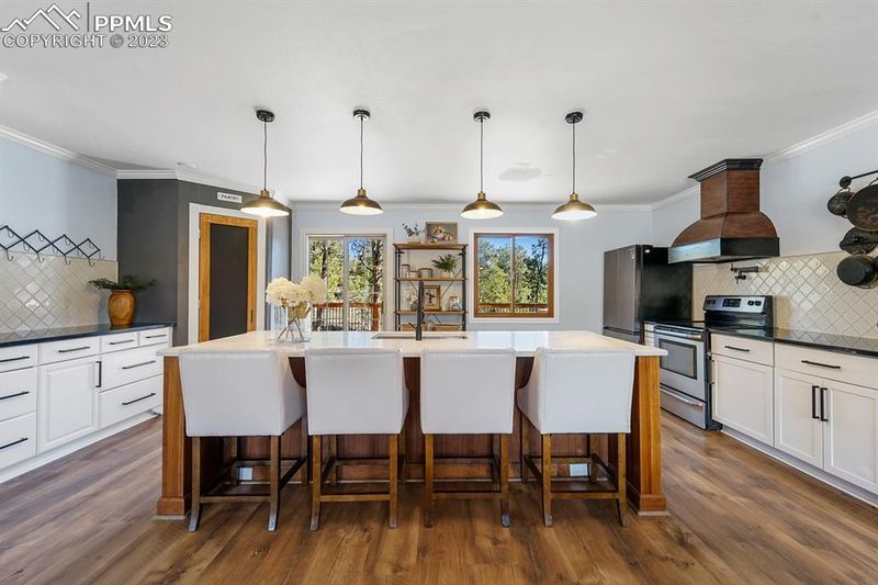 11225 Fagan Rd, Colorado Springs, CO 80908