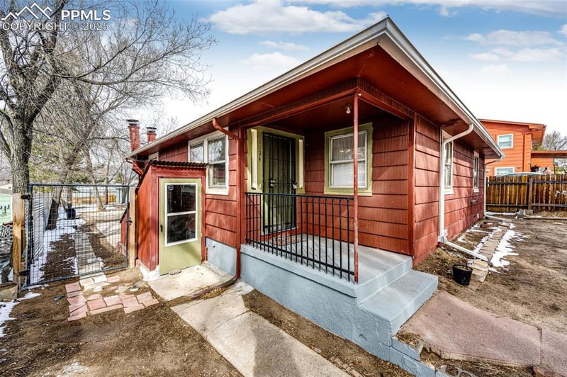 1124 Iowa Ave, Colorado Springs, CO 80909