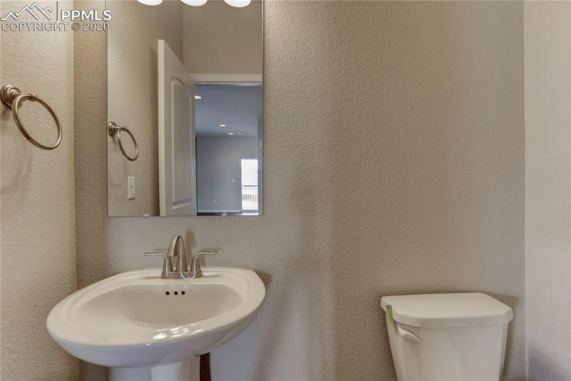 11250 Florence St #8F, Commerce City, CO 80640
