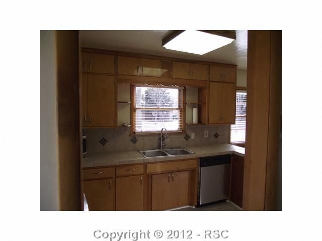 1126 E Madison St, Colorado Springs, CO 80907