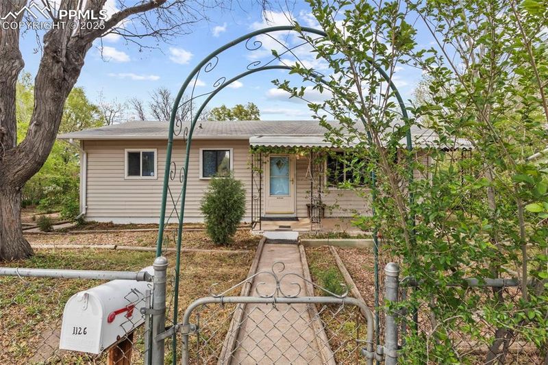 1126 Pando Ave, Colorado Springs, CO 80905