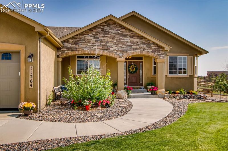 11264 Lobo Peak Dr, Peyton, CO 80831