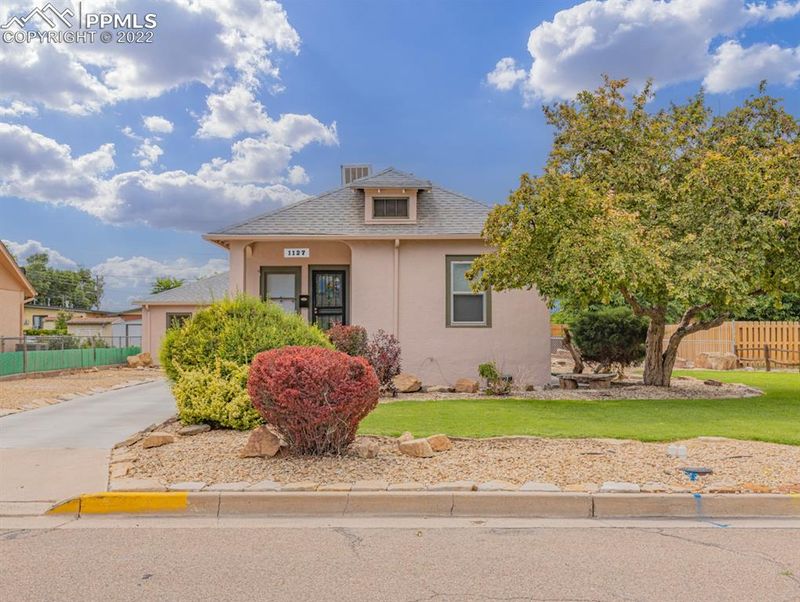 1127 Belmont Ave, Pueblo, CO 81004