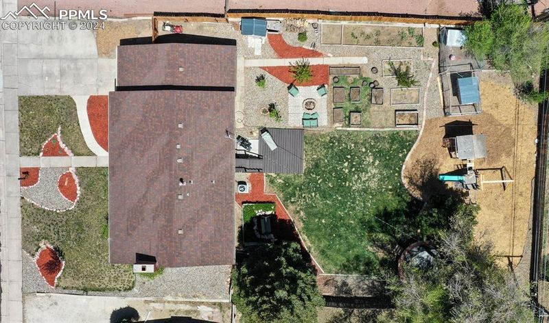 1127 Server Dr, Colorado Springs, CO 80910