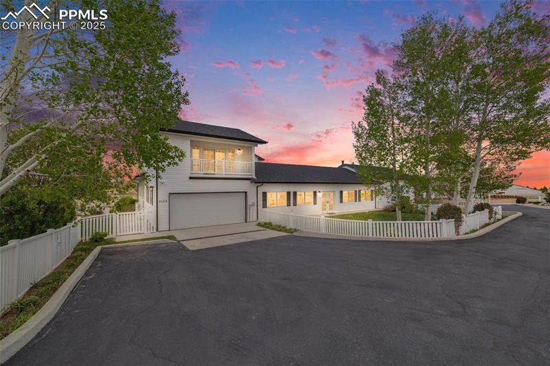11275 Peaceful Valley Rd, Colorado Springs, CO 80925