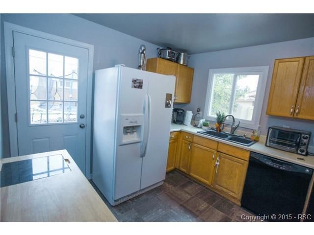 1128 Montrose St, Colorado Springs, CO 80905