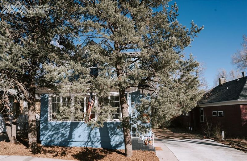 113 S 11th St, Colorado Springs, CO 80904