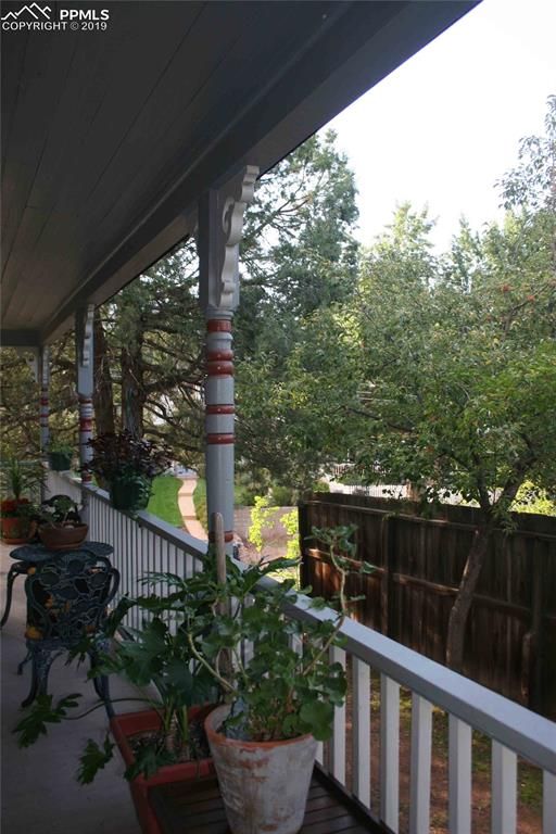 113 Deer Path Ave, Manitou Springs, CO 80829