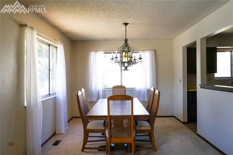 1130 Valkenburg Dr, Colorado Springs, CO 80907